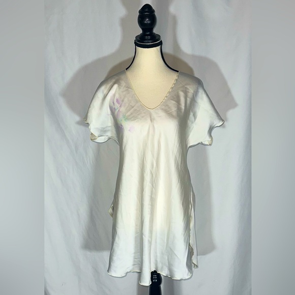 Miss Elaine Other - Miss Elaine • Vintage Silky Satin Nightgown High-Low Side Slits Flowers Petite